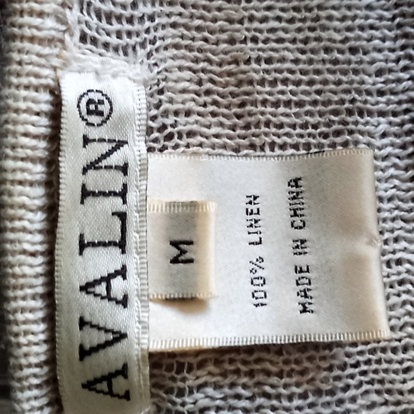 Avalin linen cropped top.sz med - Picture 5 of 5